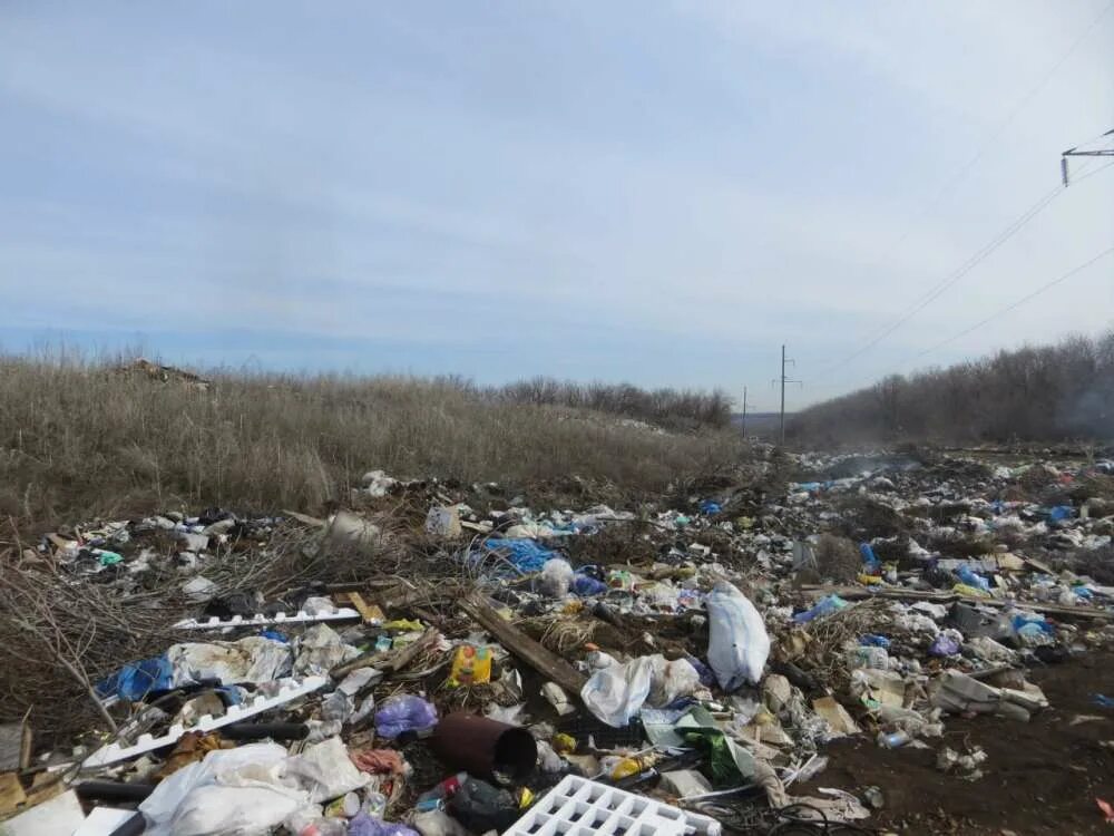 Несанкционированная свалка в городе