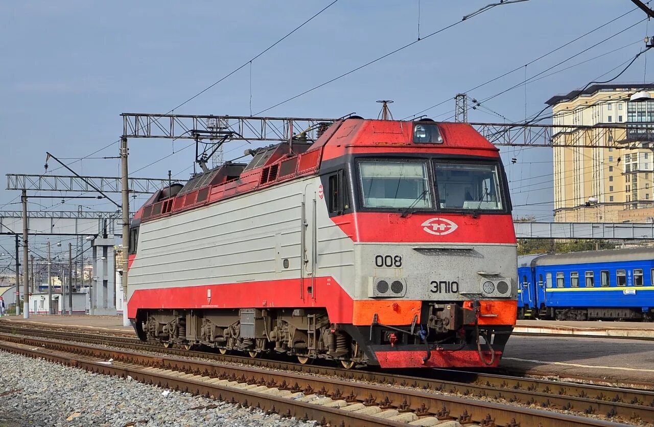 Электровоз розетка. Эп10 008. Эп10-010. Эп10 008 и эп20 001. Эп10 011.