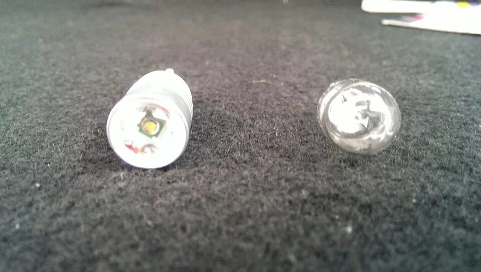 Хонда cr v 3 лампы стоп. Лампочка стоп сигнала хонда цивик 4д. Лампа стоп сигнала срв. Лампа стоп сигнала хонда срв 2008. Лампочка стоп сигнала цивик 4 д.