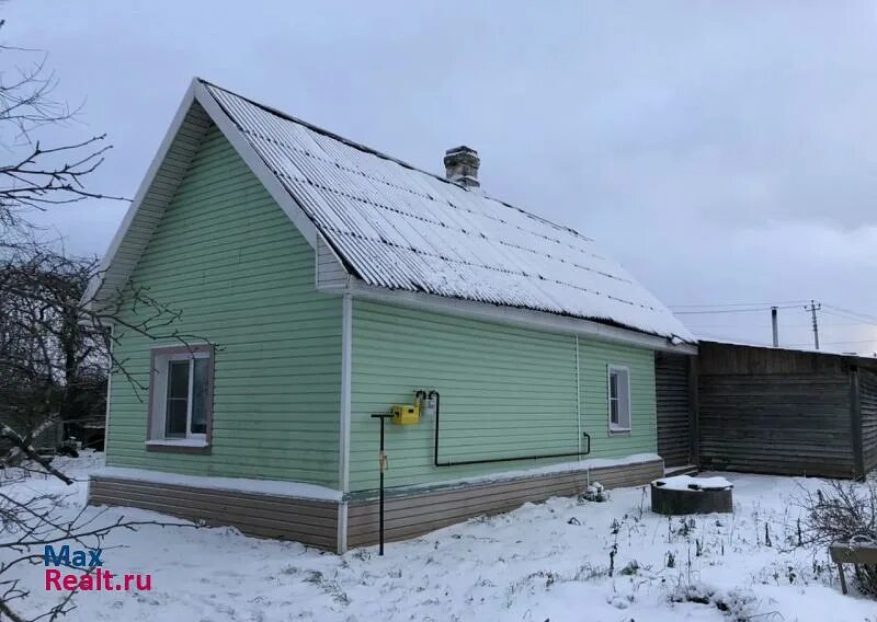 Купить дом волосовский ленинградская область. Недвижимость в Волосово. Авито Волосово. Продается дом Волосово улица Интернатская. Авито Волосово Ленинградская область.