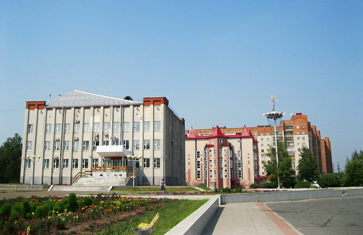 Стрежевой улица строителей 80. Стрежевой улицы города. Улица ермакова стрежевой. Стрежевой. Стрежевой улицы города.