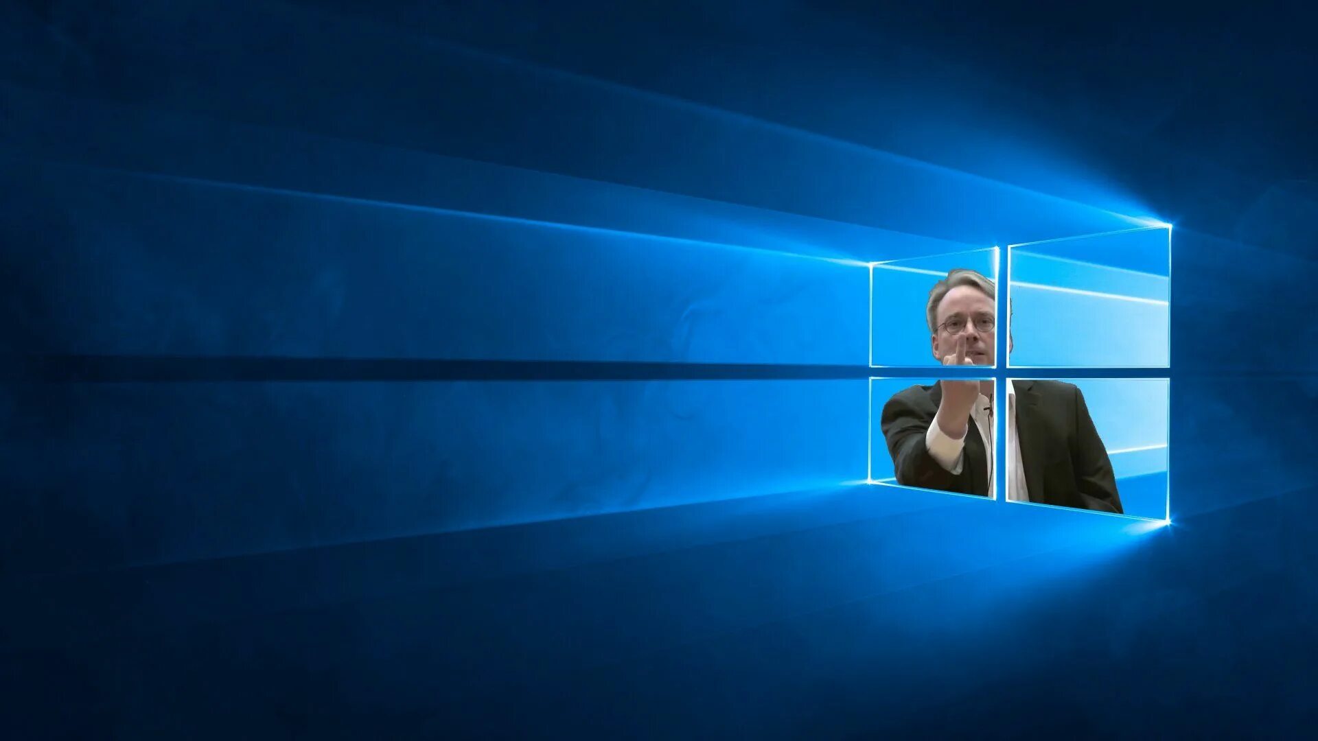 Tech windows. Виндовс 10. фон виндовс 7. логотип виндовс 10. линус торвальдс windows.