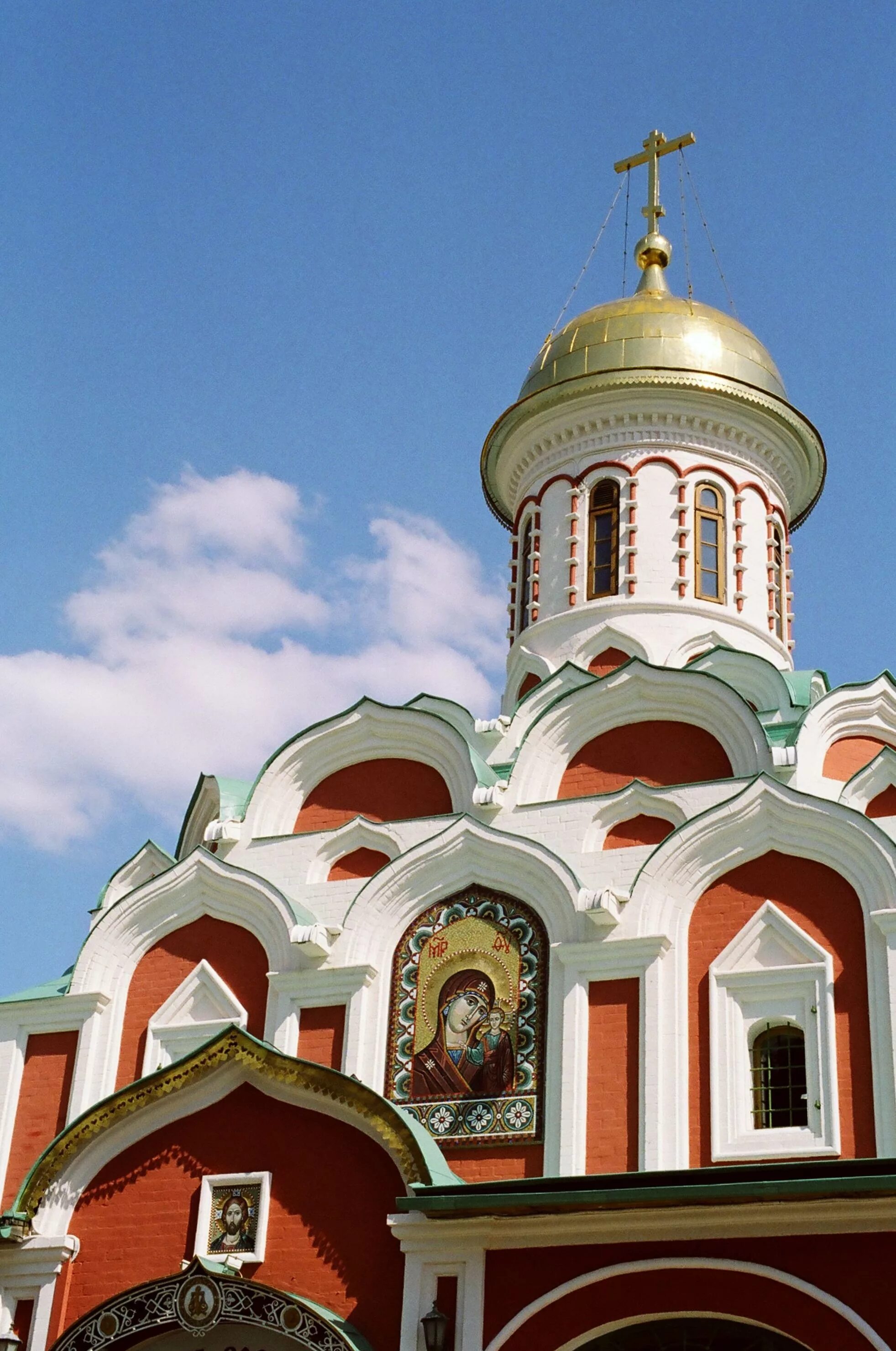 Казанский храм Москва. Собор Казанской Божьей матери в Москве. Казанский собор 1636. Москва. Собор Казанской иконы Божьей матери, 1636 год.