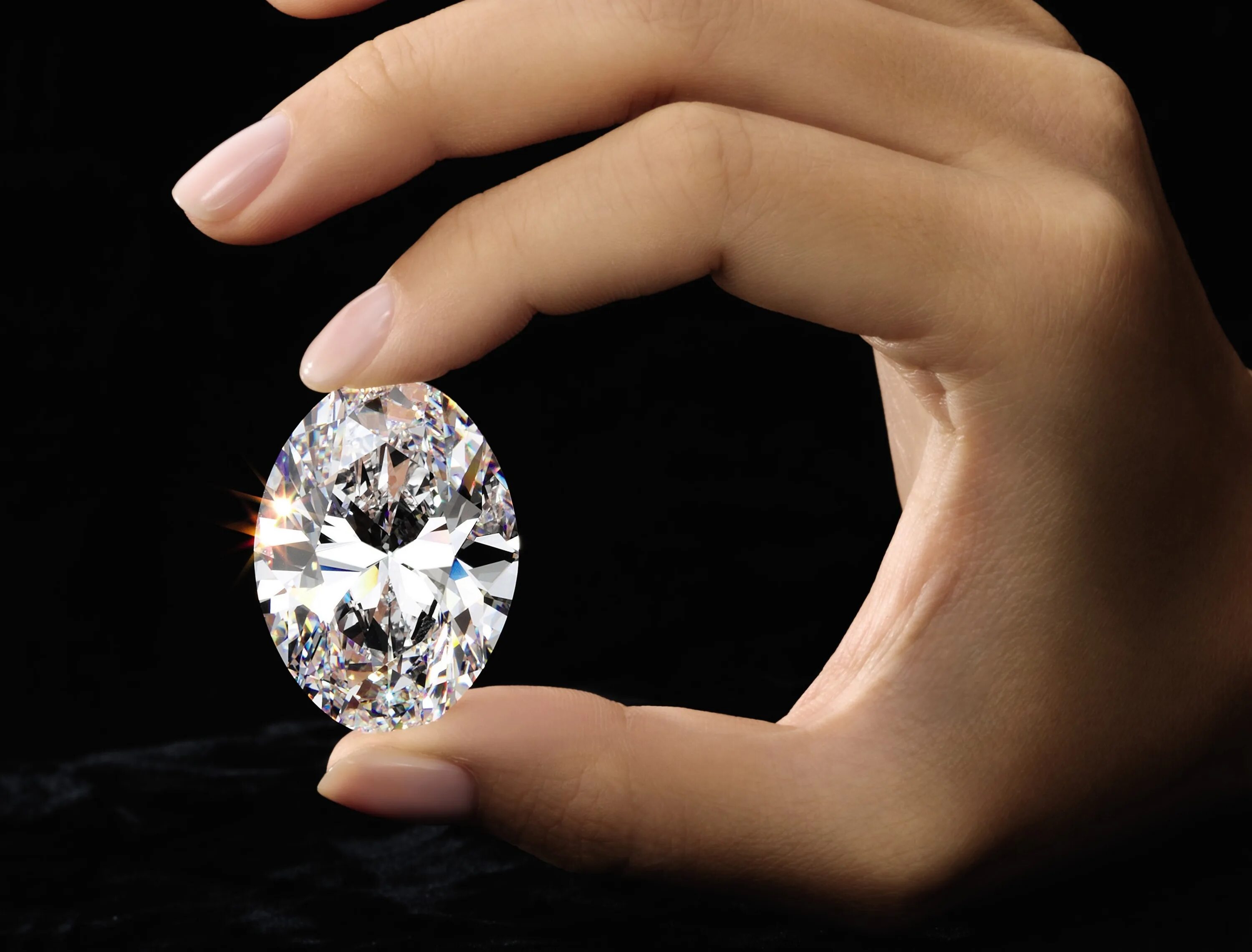 Жизнь бриллианта. Алмаз 50 карат размер.