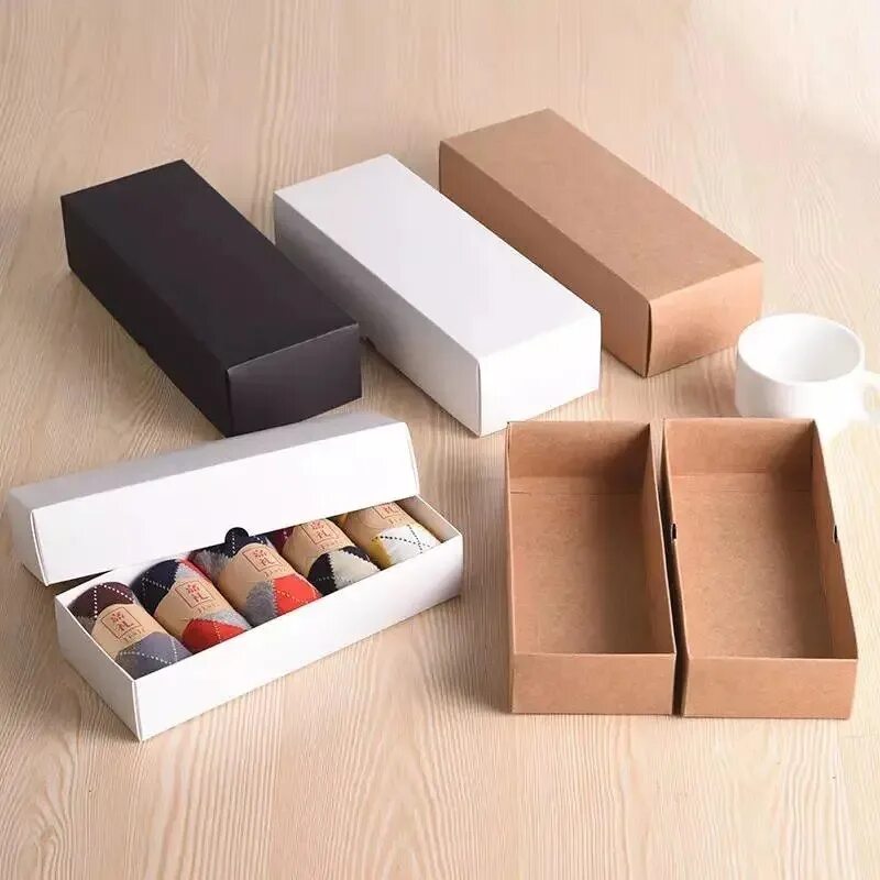 Тканевые коробки для хранения. Квадратные коробки для подарков. Органайзер для хранения нижнего белья. Коробочка для нижнего. Красивые коробки для упаковки одежды.