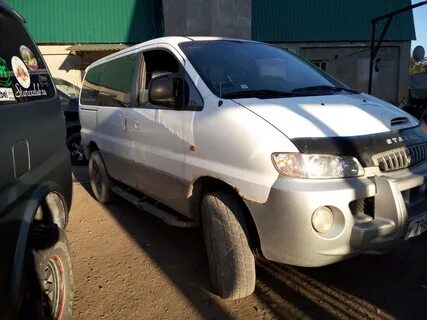 Hyundai starex 2002