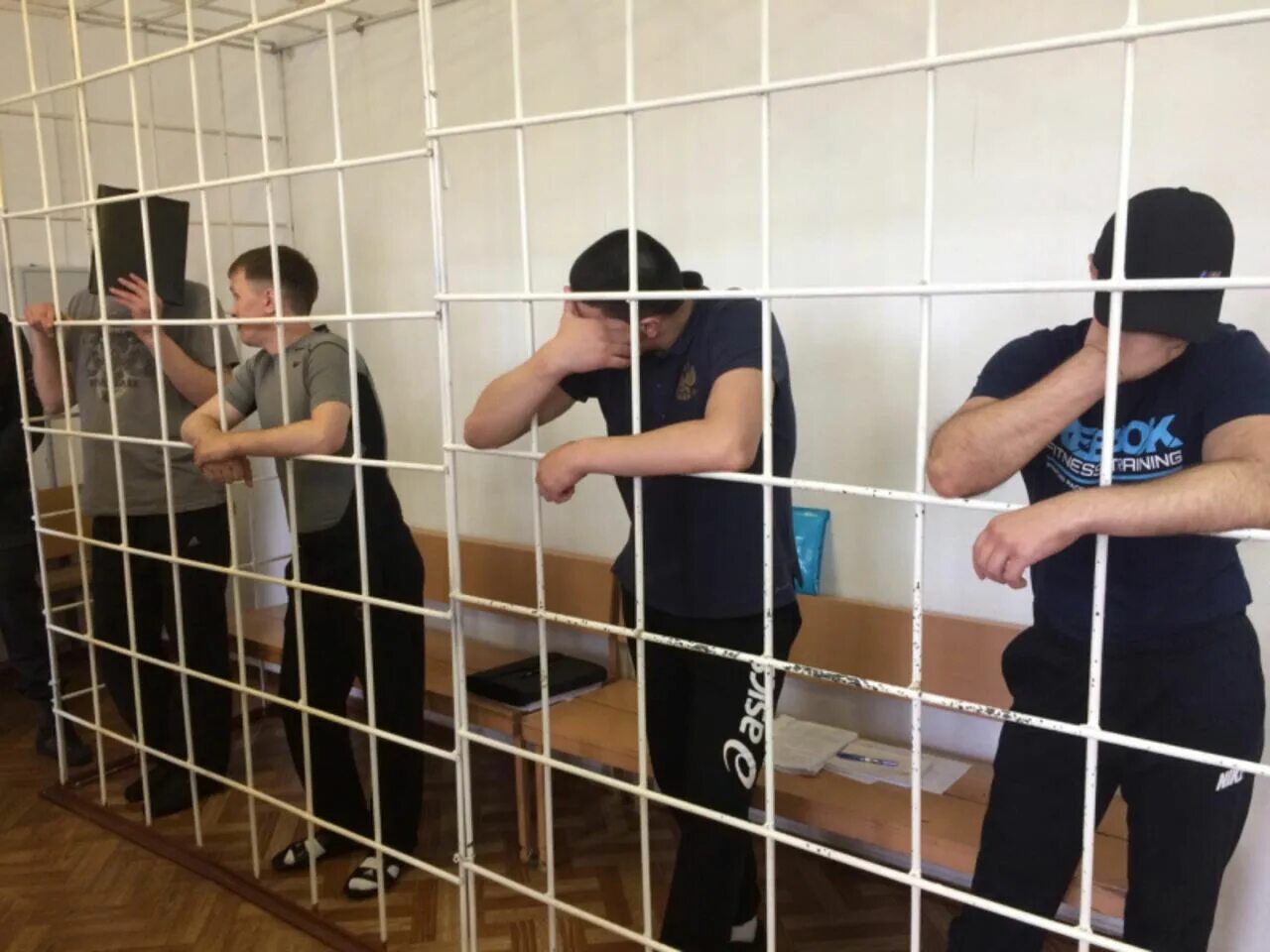 А также и преступников в