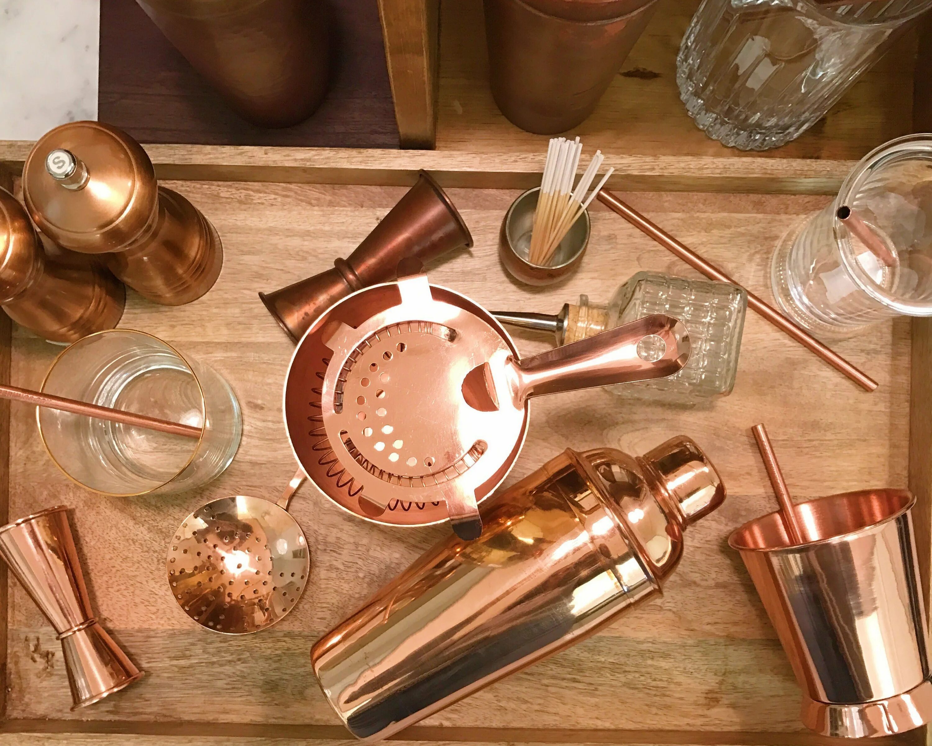 Portable bar. Бар. Гриль бар фоллаут 4. Барная стойка для фотошопа в баре. Bar meaning.