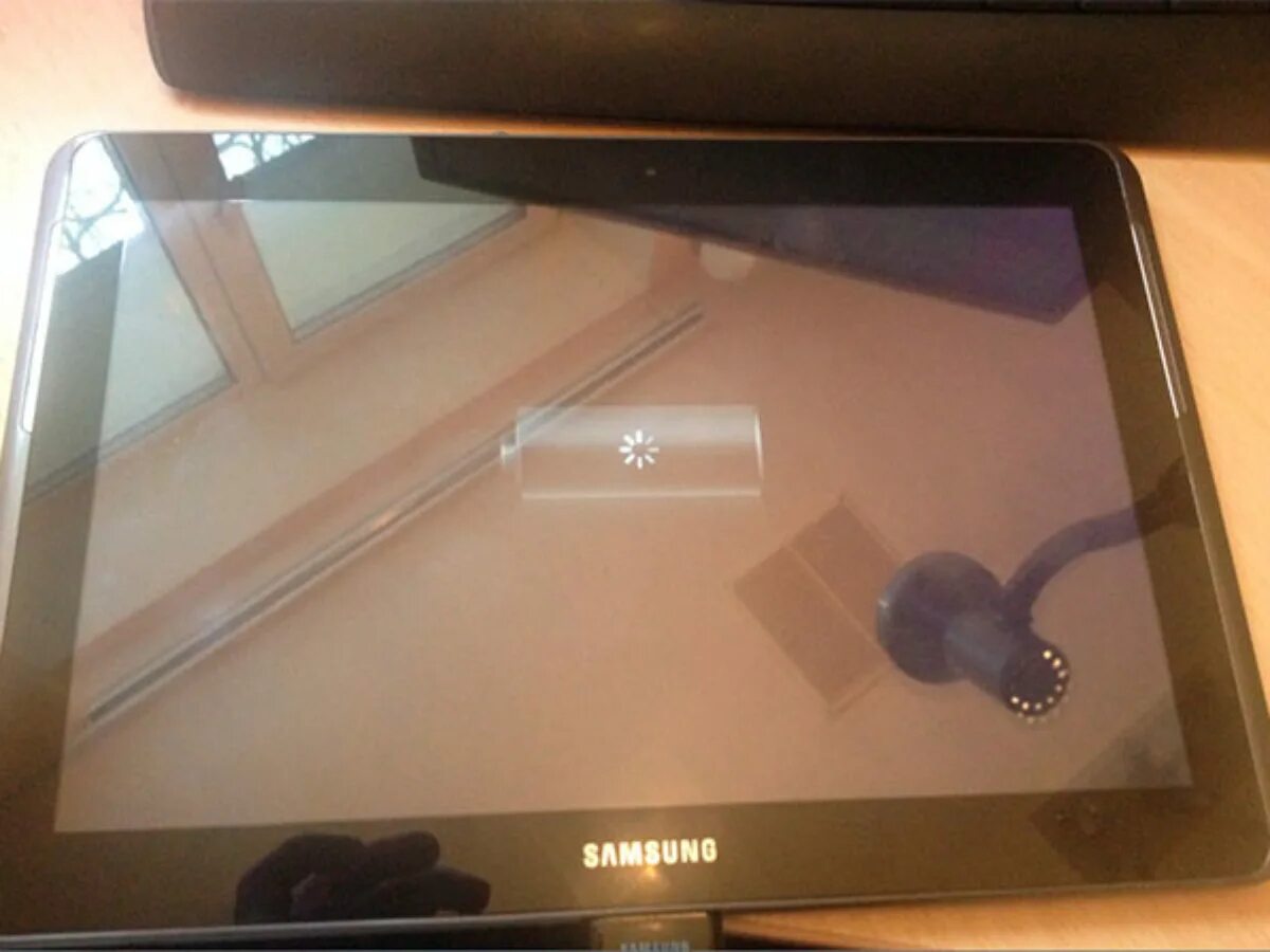 Не заряжается планшет самсунг. Samsung t311. Samsung galaxy tab 10. Samsung galaxy tab не заряжается. Samsung galaxy tab не заряжается.