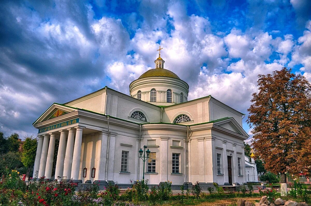 Біла церква церкви. Преображенский храм (белая Церковь).