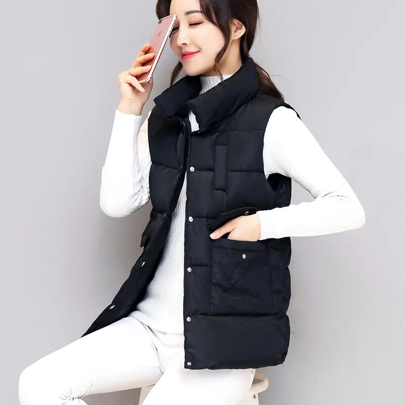 куртка жилетка женская без рукавов. весенние куртки женские. куртка безрукавка женская. жилеты тонкие. жилетка женская теплая.