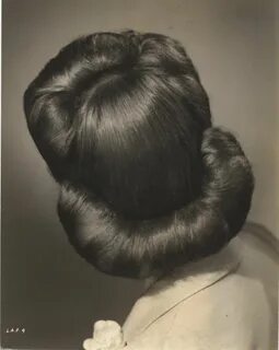 Omega pearl's hair