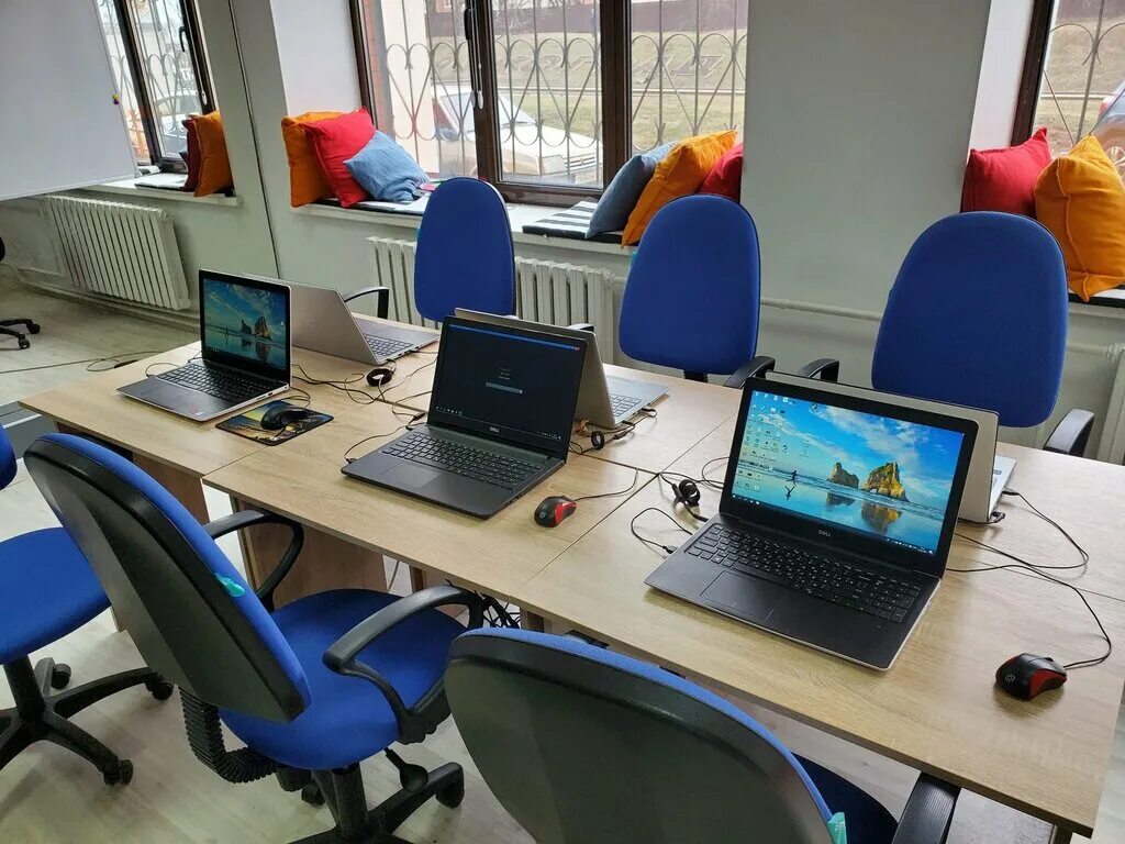 курсы жуковский. московская школа программирования. Coddy школа программирования для детей москва. школа программирования. кружок программирования кабинет.