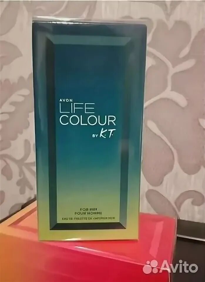 Life colour отзывы. Туалетная вода Avon Life для мужчин. Туалетная вода Avon Life Colour для него, 75 мл. Life Colour эйвон мужские. Туалетная вода мужская эйвон лайф колор фото.