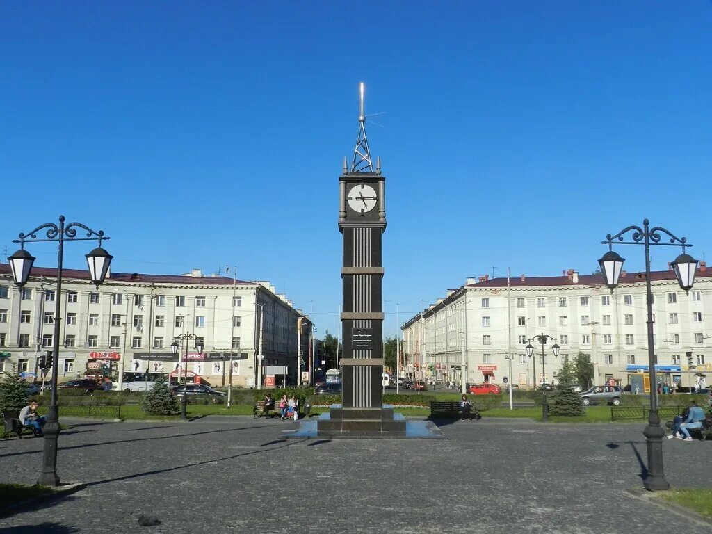 стела на площади гагарина петрозаводск. площадь гагарина 1 петрозаводск. площадь гагарина 1 петрозаводск. Piter inn площадь гагарина, 1, петрозаводск. питер инн петрозаводск.