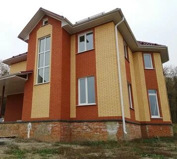 Красно желтый дом