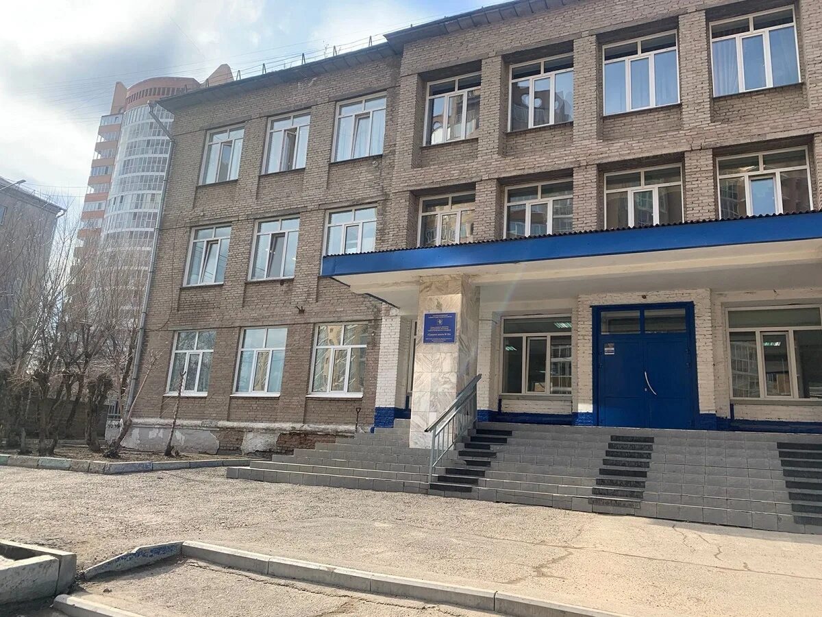 Караульная 47 красноярск. Караульная 40 красноярск. Улица караульная 82 в красноярске. Красноярск караульная ул. Караульная улица красноярск.