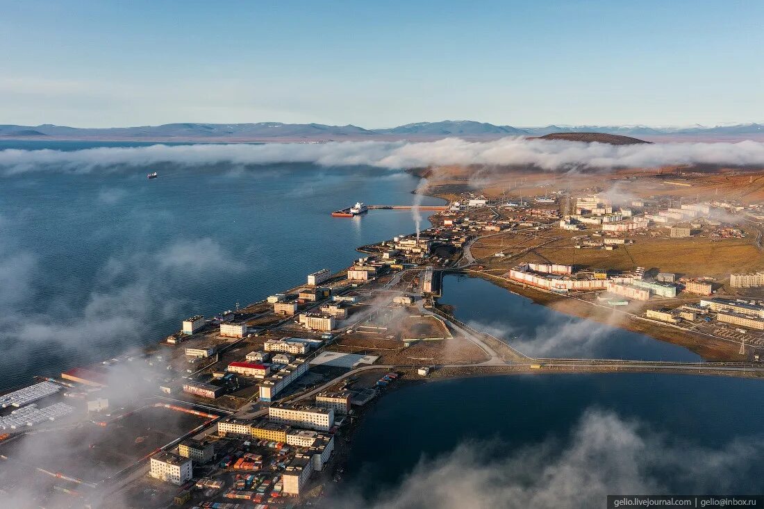 земля франца иосифа мыс флигели. остров возле гренландии. остров земля франца иосифа. самый северный остров. самый северный остров.