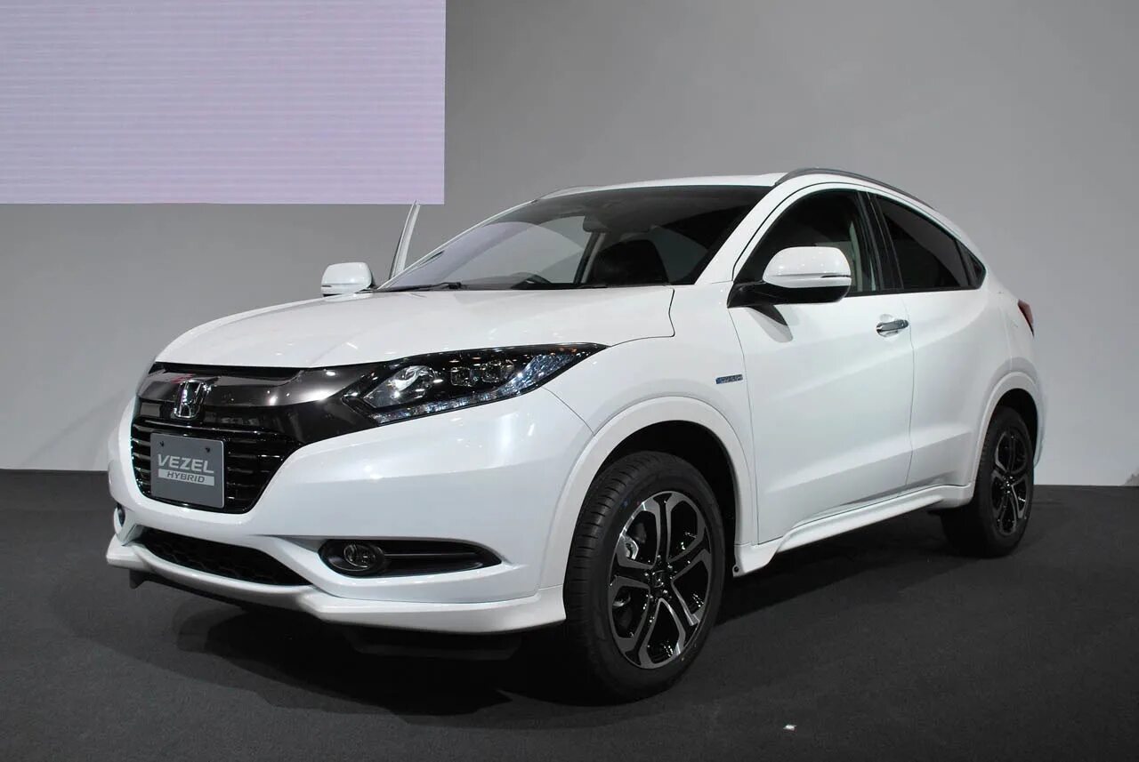 Honda Vezel 2020. Кроссовер Honda Vezel. Honda Vezel Hybrid 2020. Honda Vezel 2021.