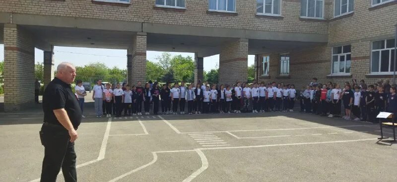 школа 7 светлоград. школа 3 мкоу сош. школа 3 мкоу сош. мкоу сош № 2 г. мкоу сош номер 1 село дивное.