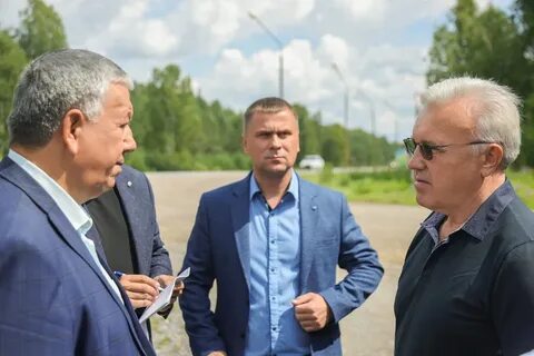 Губернатор став