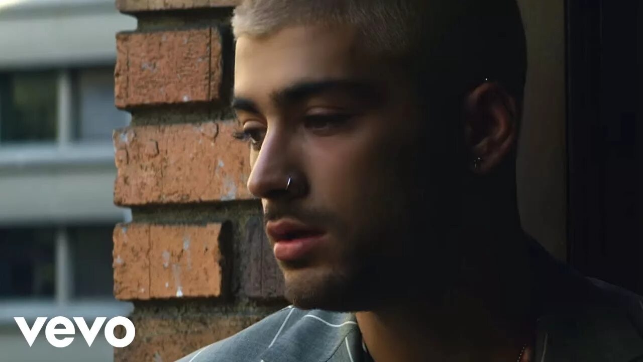 Zayn feat sia dusk till dawn. Зейн Dusk till Dawn. Zayn Sia Dusk till Dawn. Zayn Malik feat. Sia. Зейн и сиа Dusk till Dawn.