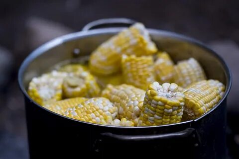 Что можно приготовить из вареной кукурузы