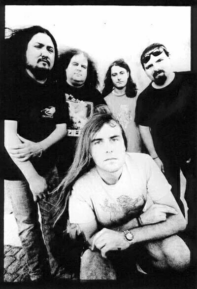 Клип napalm death you suffer. Басист napalm death. группа napalm death. napalm death в молодости.