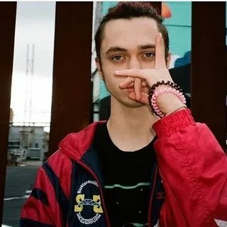 Песни певца gone