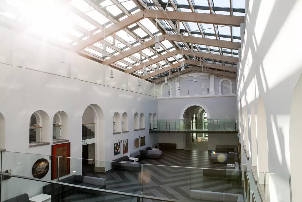 вшм «михайловская дача» спбгу в петергофе. кампус спбгу михайловская дача. вшм спбгу здание. спбгу вшм это университет. факультет менеджмента спбгу.