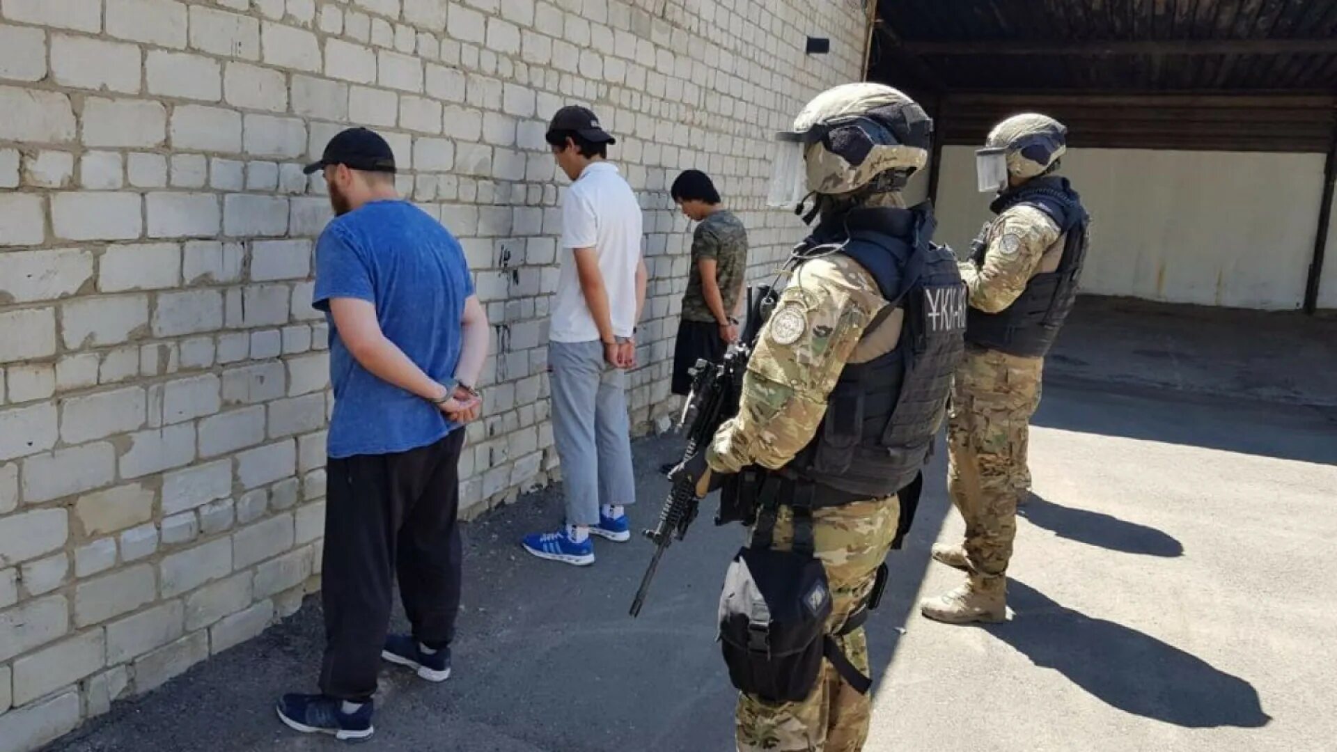 Проверка террорист