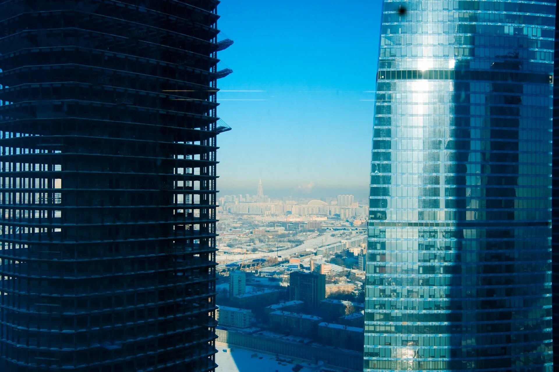 Небоскребы вк. Высотки Москвы с башнями. Башня Москоу Тауэрс. Московский Международный деловой центр Москва-Сити. Москва Сити 2022.