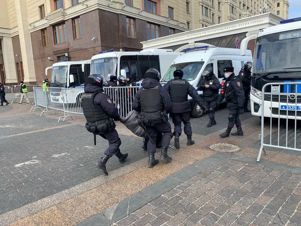 Полиция. Митинг в Москве. Митинги 24.02 2024