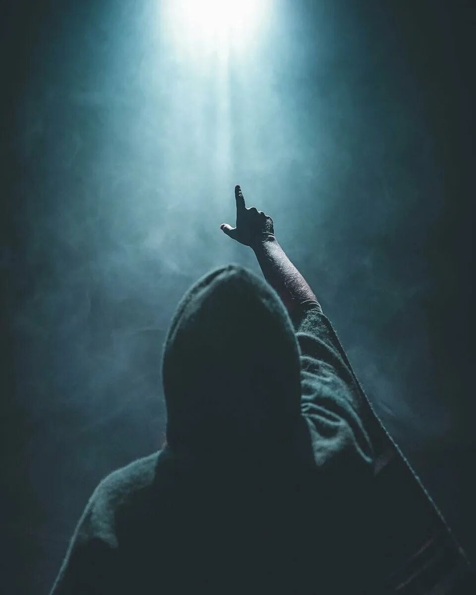 Грешник картинки. Грешник картинки. Арсени виктор покаяние инока. Грешник надпись. Кающийся грешник.