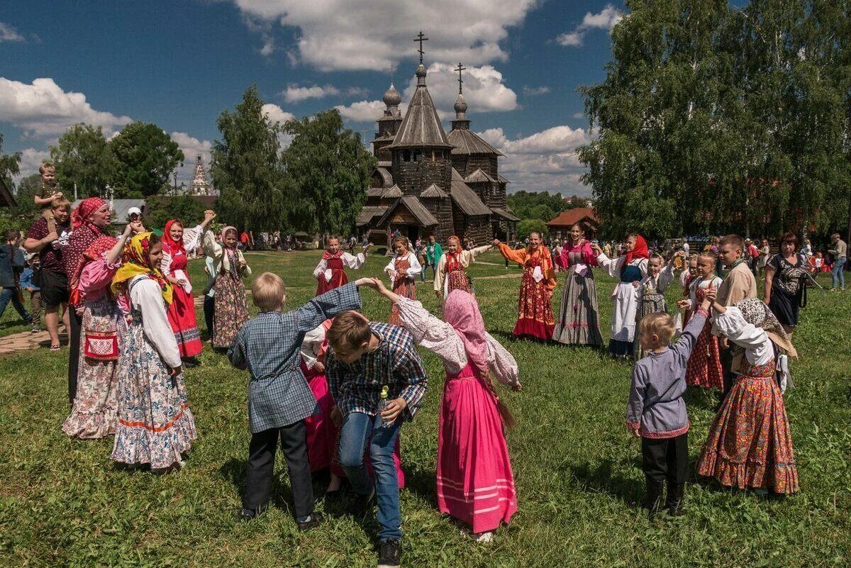 Праздники и традиции сегодня