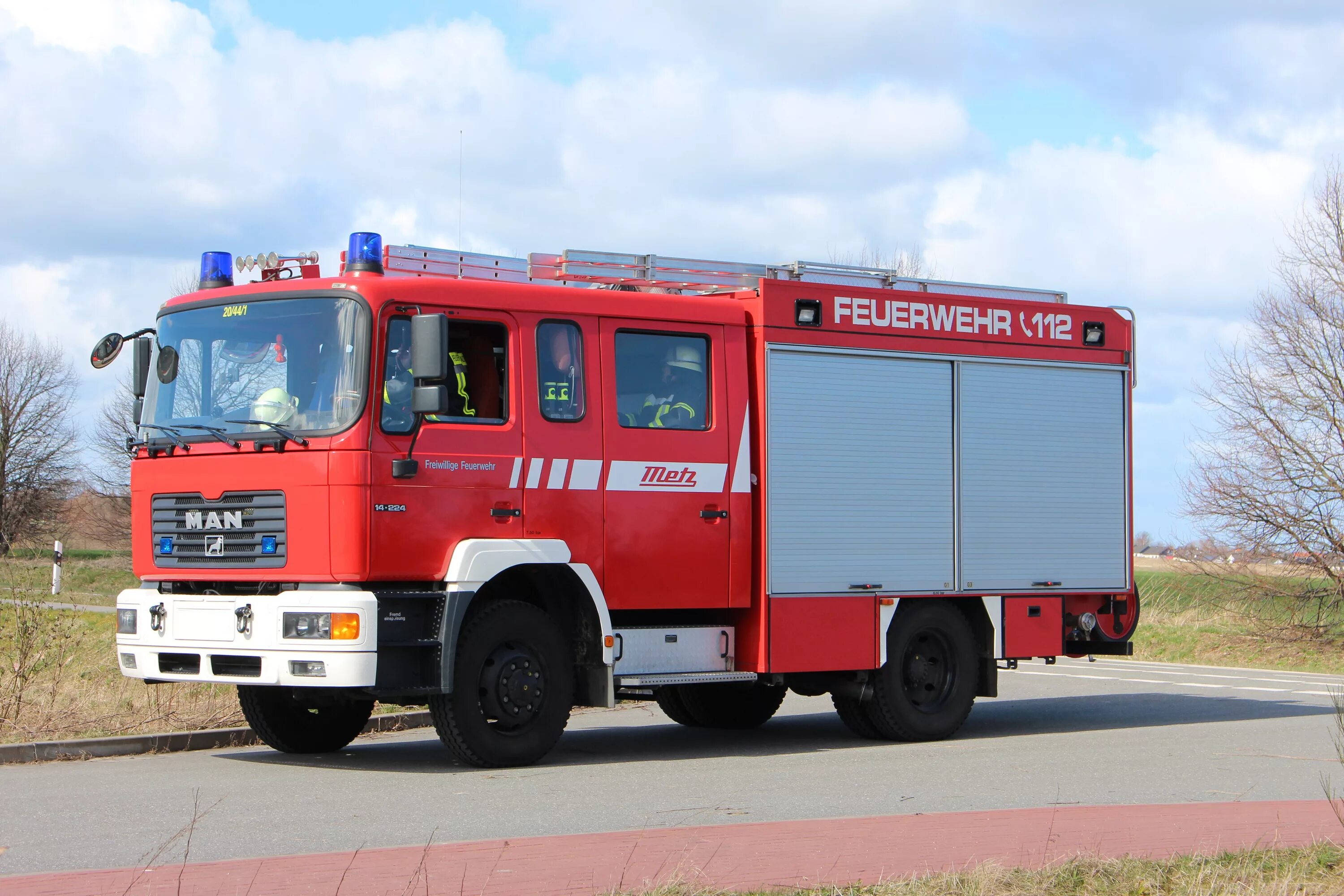 Пожарная АВТОЛАБОРАТОРИЯ алп-5 3163. Машина "Fire Truck" пожарная, 49450. АПС пожарный автомобиль. Пожарная машина 2021.