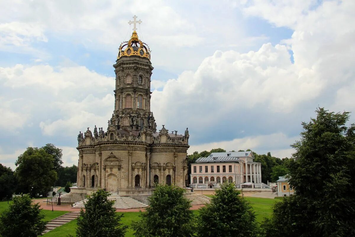 Церковь в дубровицах подольск план. Усадьба дубровицы. Храм в дубровицах подольск. Храм знамения дубровицы 2022. Знаменскую церковь усадьба дубровицы.