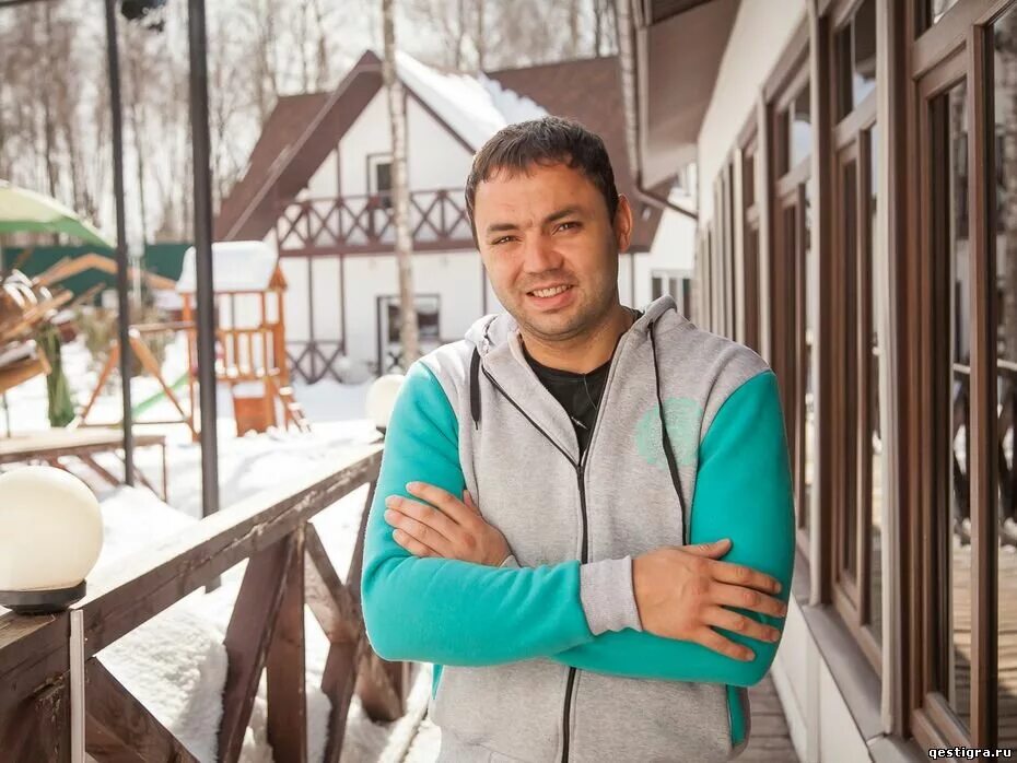 Где сейчас гобозов из дома 2. Гобозов дом 2. саша гобозов дом 2.