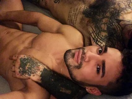 MODEL OF THE DAY: DANN GREY 