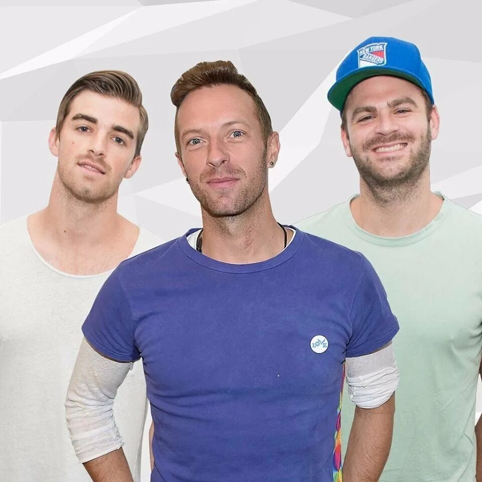 Coldplay something like this. The chainsmokers coldplay. the chainsmokers coldplay something just like this. coldplay &amp; the chainsmokers солист. the chainsmokers something just like this обложка.