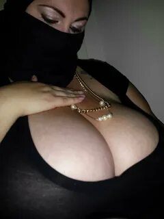 Big breast muslim women nude pic.