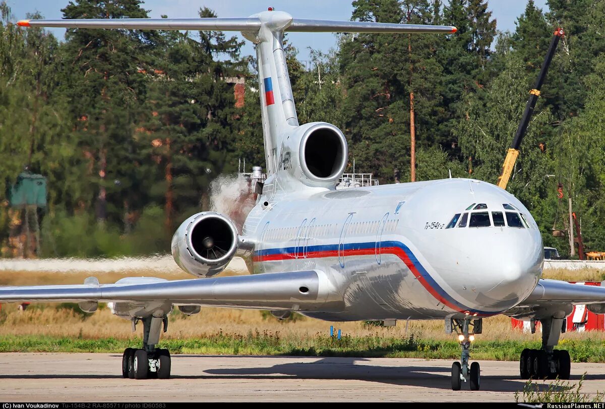 Ту-154 пассажирский самолёт. Туполев 154б-2. Ту-154б-2. Ту-154м Россия. Скорость самолета ту 154