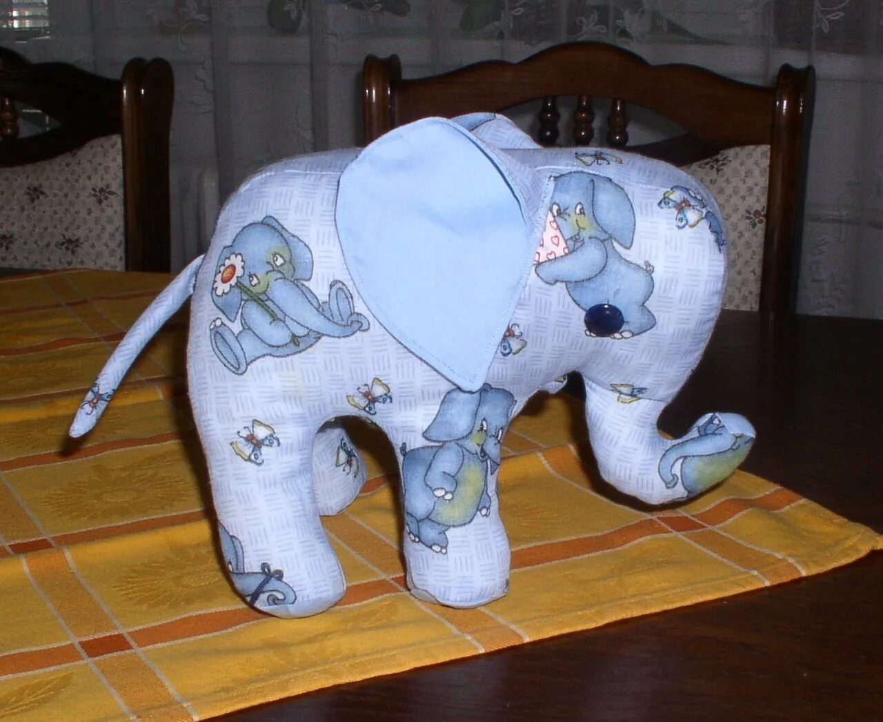 как сделать слоника. как сделать слоника. как сделать слоника. как сделать слоника. слоник из фетра.