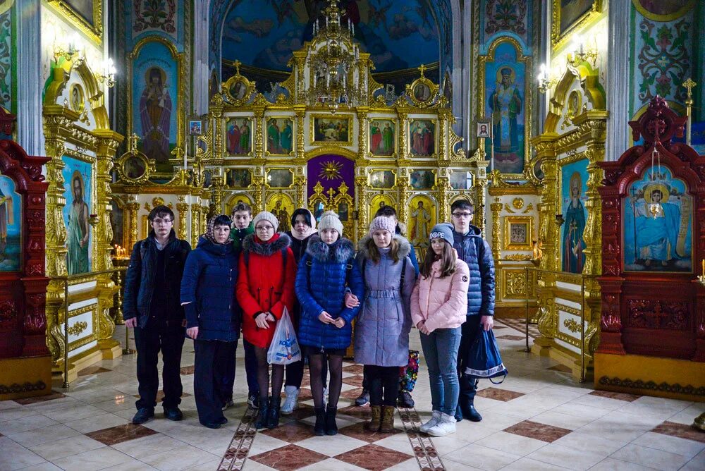 Храм курск сайты. Никитский храм Курск. Никитский храм Курск настоятель. Курск настоятель храма Никитского храма.