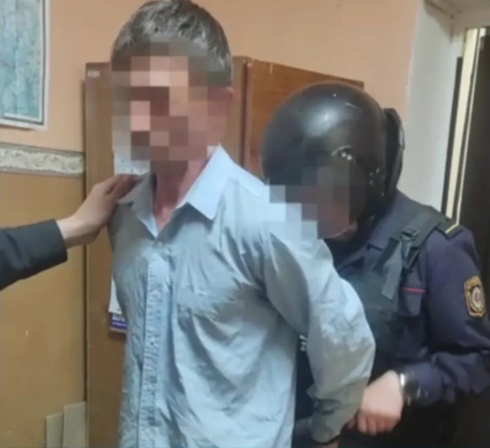 Си. Брат изнасиловат сестра. Брат изнасиловат сестра. Вдетском доме бьютдитей. Связанная сестра младшая.