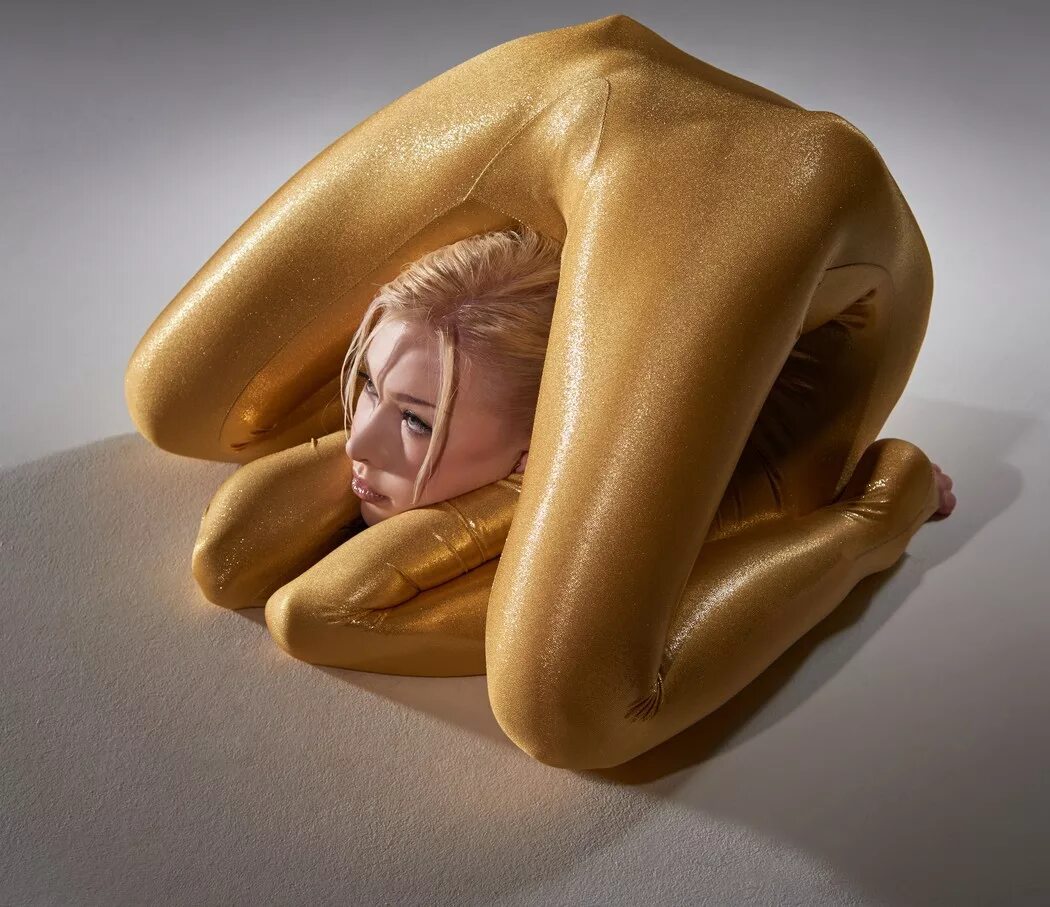 юлия гюнтель злата. гуттаперчевая походка. юлия гюнтель. юлия гюнтель. Julia gunthel юлия гюнтель.