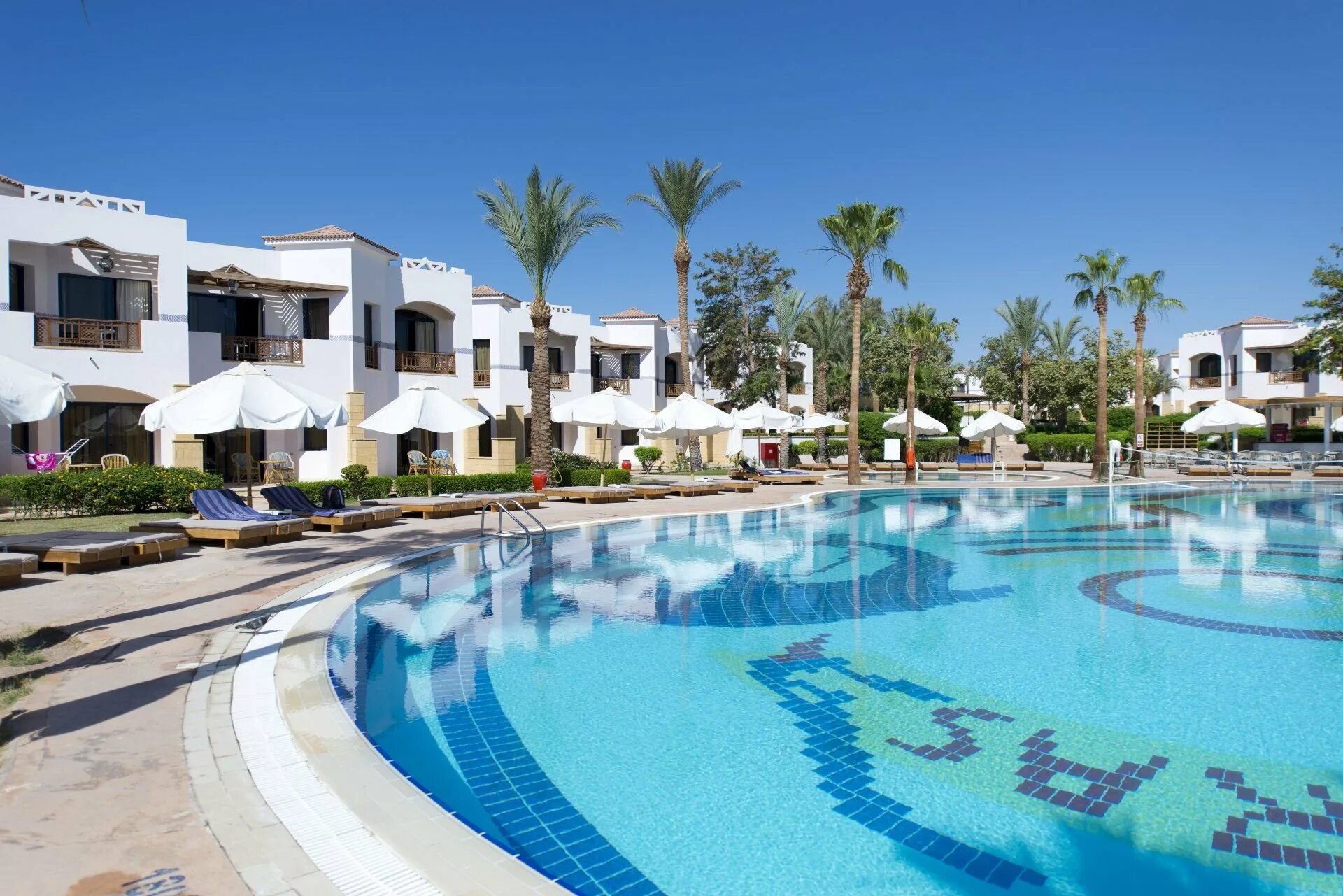 Амфора шарм эль шейх 5. Shores amphoras resort 5 шарм-эль-шейх. Отиум амфора 5 шарм-эль-шейх. Отель амфора шарм-эль-шейх. Amphoras beach hotel 5*.