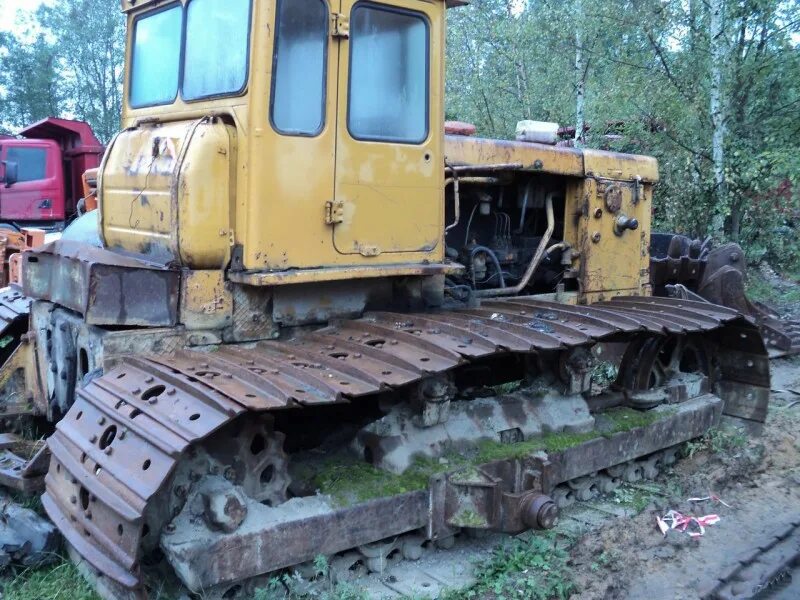 Купим дт россия. ДТ 75 болотник. Т100 гусеничный болотник. Т-170 бульдозер болотник. Дт130 болотник.