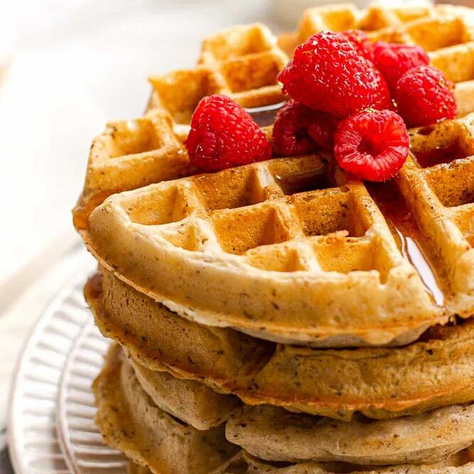 Вафли микадо. Вафли венские веган. Бельгийские вафли магнолия. Веганские вафли. Венские вафли.