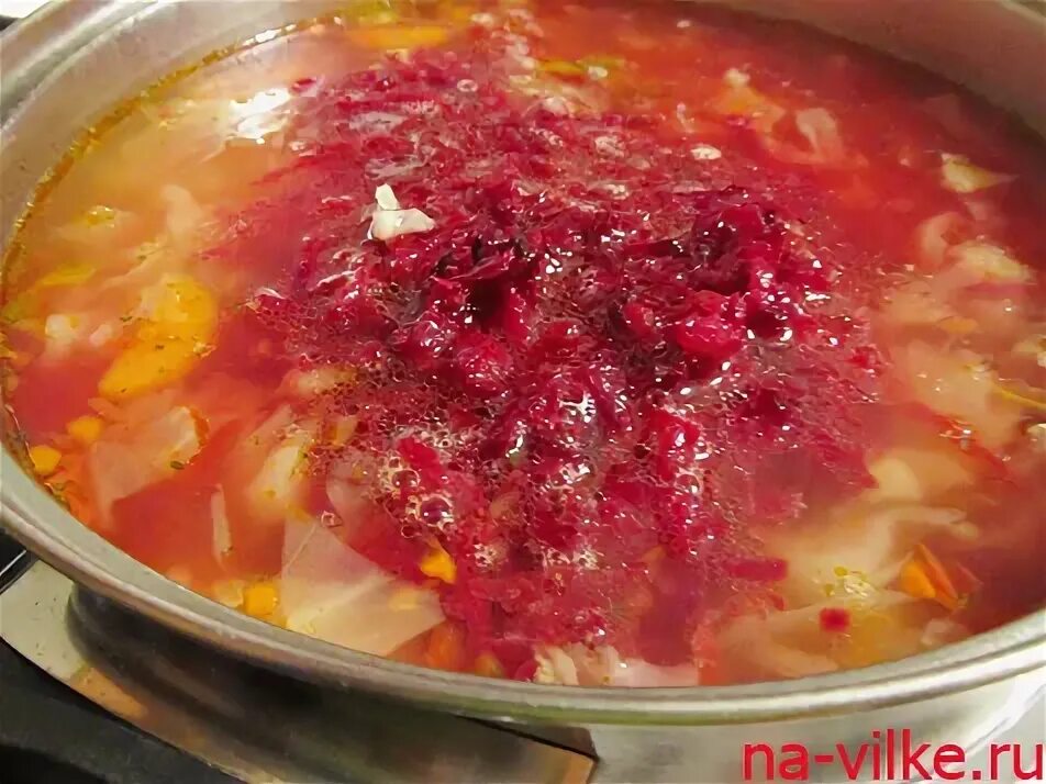 Борщ рецепт классический. В борщ можно добавить лимон. В борщ можно добавить лимон. Борщ с лимоном. Можно ли добавить лимон в борщ.